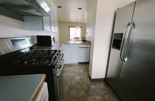 Nelscott Hotel | The Sandcastle Beachfront Hotel