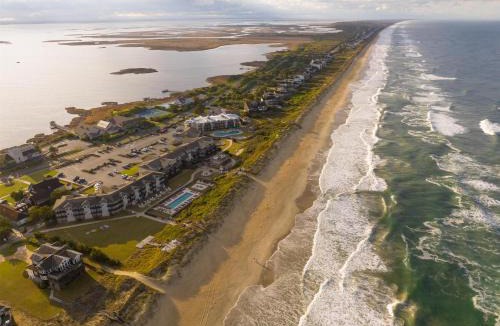 Duck Resort | The Sanderling