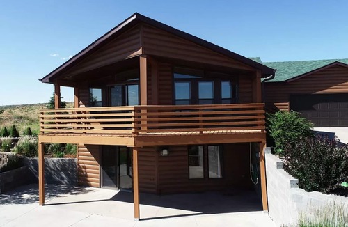 Whitetail House | The "Sandhills Oasis" Lakehouse @Lake Mac- Sleeps 15, Minutes from the Lake!