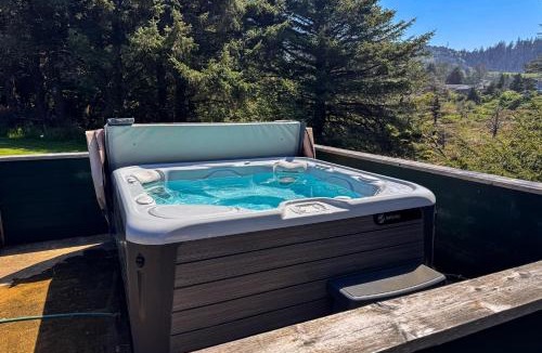 Cape Meares House | The Sandpiper at Bayocean