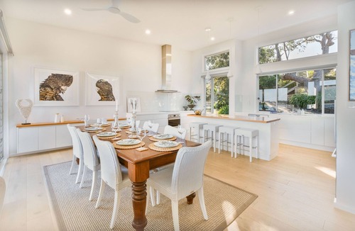 Mollymook Beach House | The Sands Mollymook - Beachfront Luxury