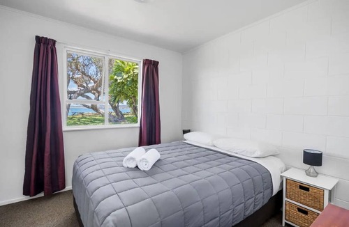 Tutukaka Hotel | The Sands Motel