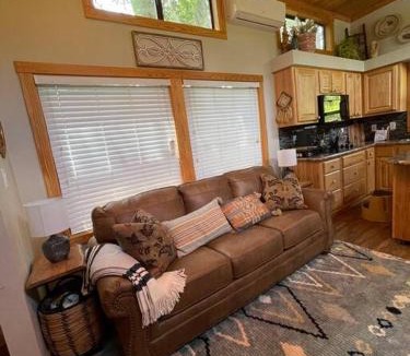 Mineola House | The Sassy Sasquatch