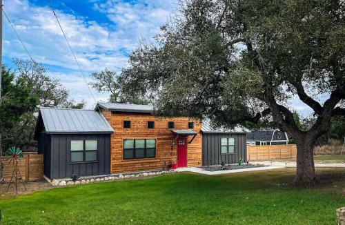 Spring Branch House | The Sauna and Soak House