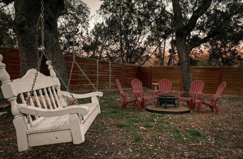 Spring Branch House | The Sauna and Soak House