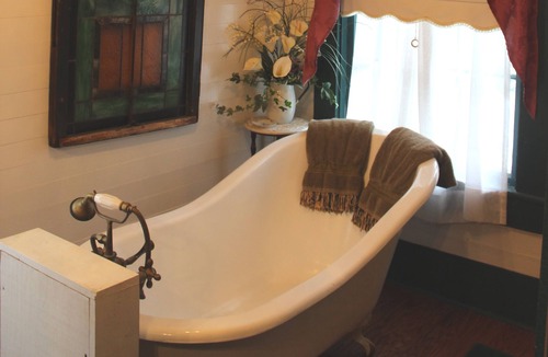 Sautee Nacoochee Bed & Breakfast | The Sautee Inn Bed & Breakfast
