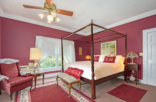Sautee Nacoochee Bed & Breakfast | The Sautee Inn Bed & Breakfast