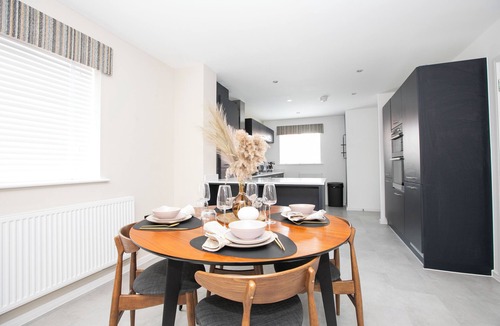 Belle Vue House | The Scenic Luxury House