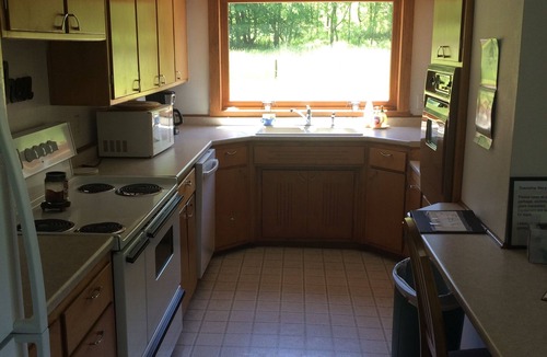 Hillsboro House | The Scenic Getaway