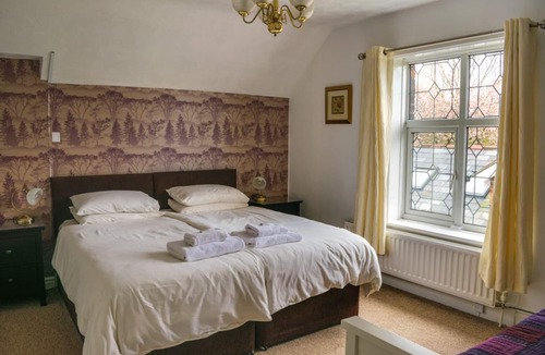 Stretton Bed & Breakfast | The School House