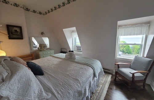 Pictou Bed & Breakfast | The Scotsman Inn