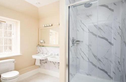 Kelso House | The Scott Apartment