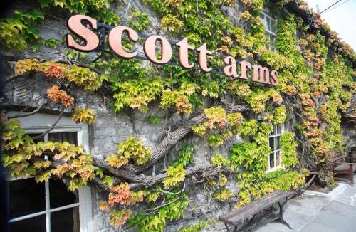 Kingston Bed & Breakfast | The Scott Arms