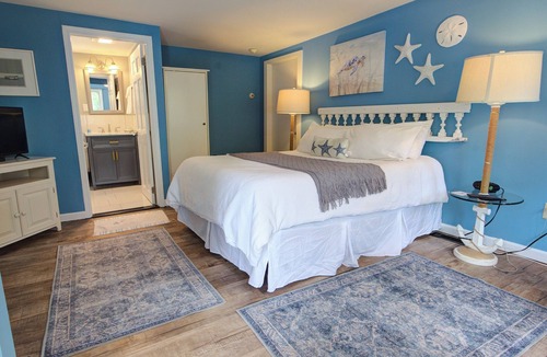 Madison Center Bed & Breakfast | The Scranton Seahorse Inn