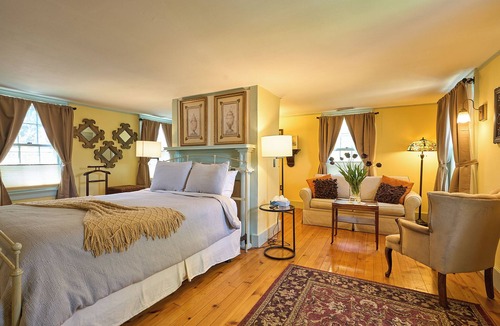 Madison Center Bed & Breakfast | The Scranton Seahorse Inn