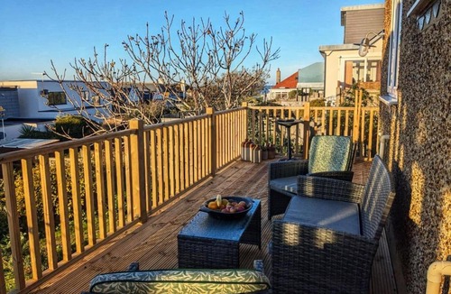 Swalecliffe House | The Sea and The Sky