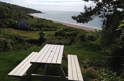 Villerville House | The sea at the end of the garden
