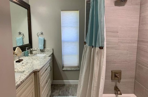 Apollo Beach House | The Sea Eagle House