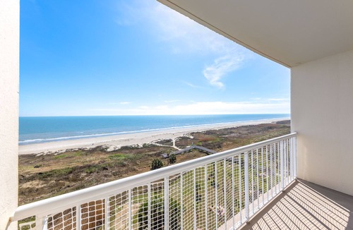 Galveston Condo | The Sea Spot at The Galvestonian-Private Balcony-Beachfront-Heated Pool!