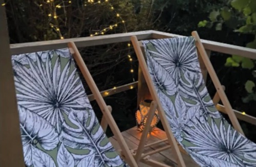 Bazenville Cabin | The sea view cabane balnéo