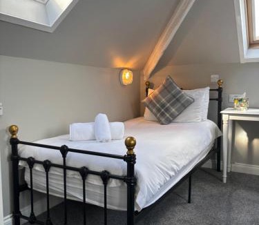 Whitby Hotel | The Seacliffe - Whitby