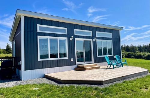 Colindale Cottage | The Seascape Mini Villa - Executive Class Couples Cottage