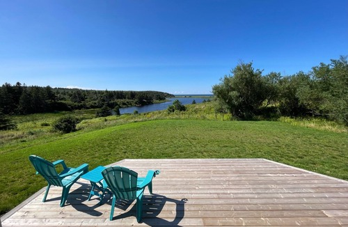 Colindale Cottage | The Seascape Mini Villa - Executive Class Couples Cottage