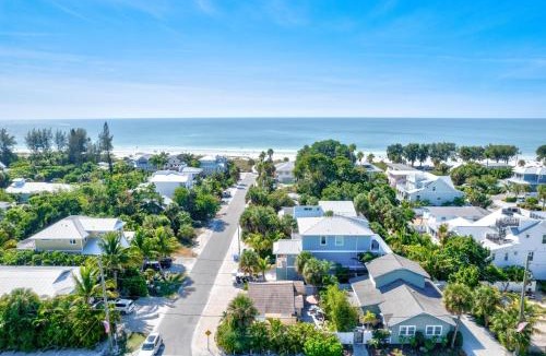 Anna Maria House | The Seashell Cottage