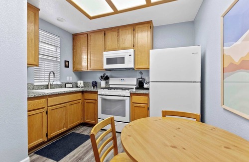 Oceano Condo | The Seaside Sunshine