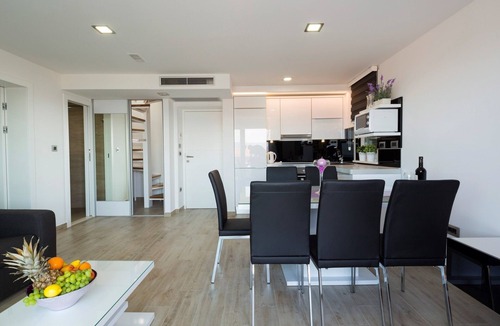 Duce Apartment | The Seasons Residence