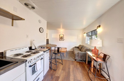 Seaview Hotel | The Seaview Cottages