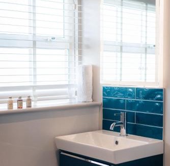 Littlehampton Hotel | The Seaview, East Preston