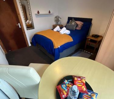 St. Thomas House | The Seaview Lodge