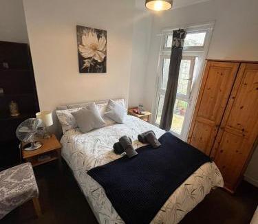 St. Thomas House | The Seaview Lodge