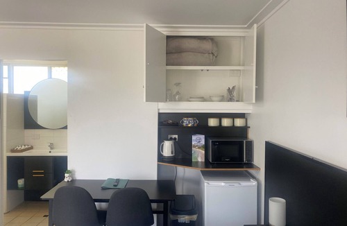 Woolgoolga Hotel | The Seaview Tavern Motel