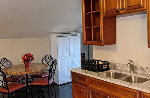 Covington Apartment | The secluded studio at Ford's Ranch