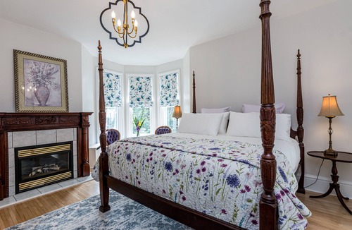 Kingston Bed & Breakfast | The Secret Garden B&B Inn