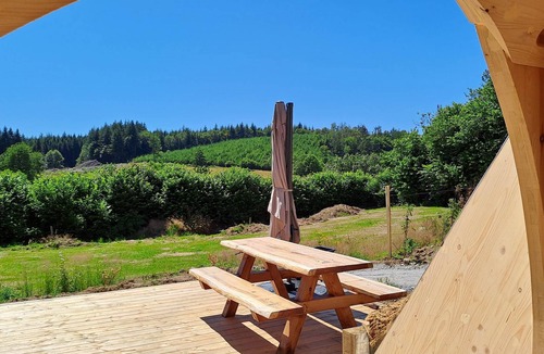 Neuvic Apartment | The sequoia nest