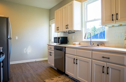 Durham House | The Serene Bohemian Oasis NEW! Duke
