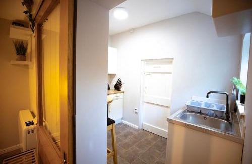 Brandon Apartment | The Serene Suite Brandon