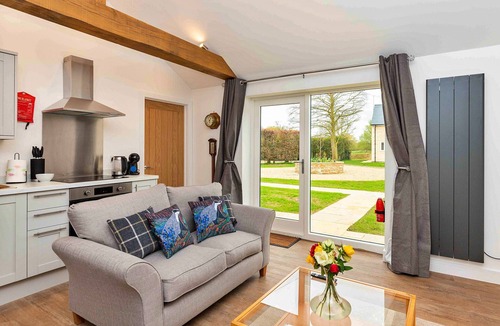 Thurlby Ski Chalet | The Sett