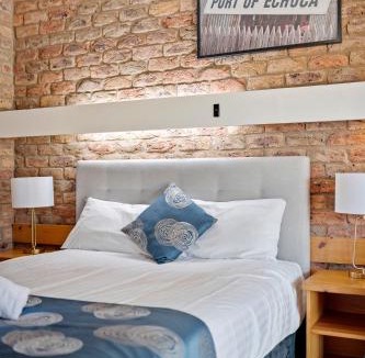 Echuca Hotel | The Settlement Historic Hotel