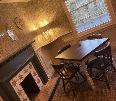 Shincliffe Hotel | The Seven Stars