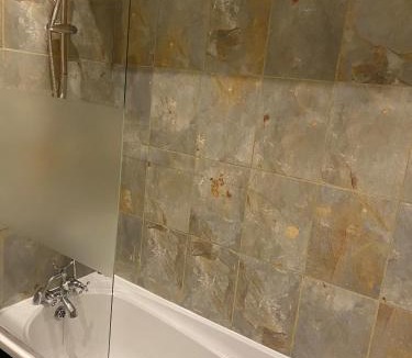 Timsbury Hotel | The Seven Stars