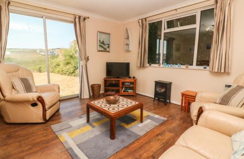 Mawgan Porth House | The Shack