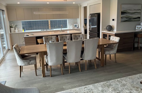 St Leonards House | The Shack - gorgeous beach side getaway