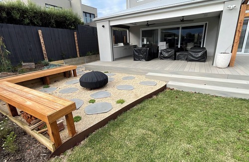 St Leonards House | The Shack - gorgeous beach side getaway