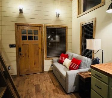 Boonville House | The Shack on Farmers Creek