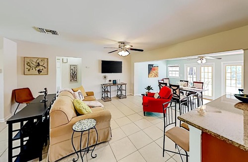 Pelican House | The Shady Magnolia