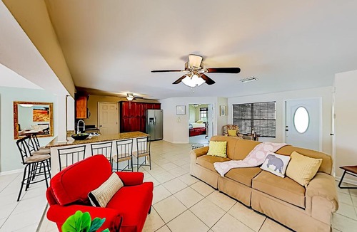 Pelican House | The Shady Magnolia